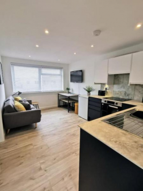 Eastern Green Apartment, Penzance - Beach access and Parking